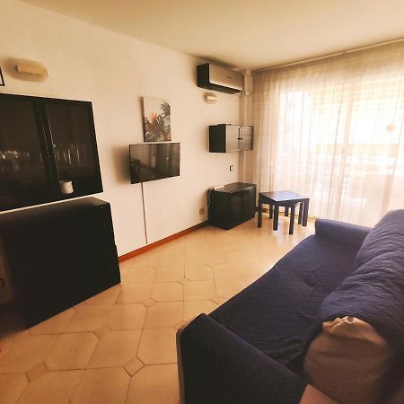 Appartamento Novelty I Salou Esterno foto